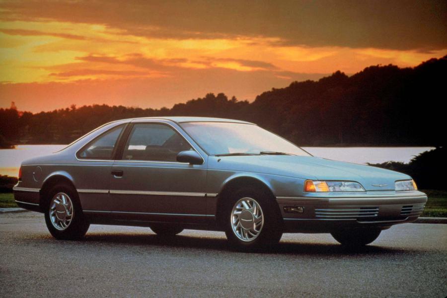  Ford Thunderbird 1989 года  (фото 10 из 20)